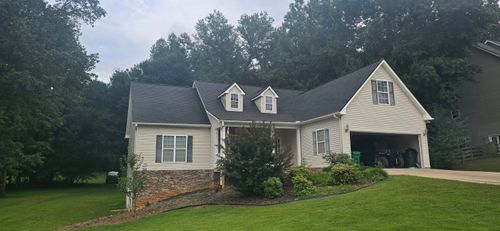 Roofing Installation for Travis Rylee Roofing in Gainesville, GA