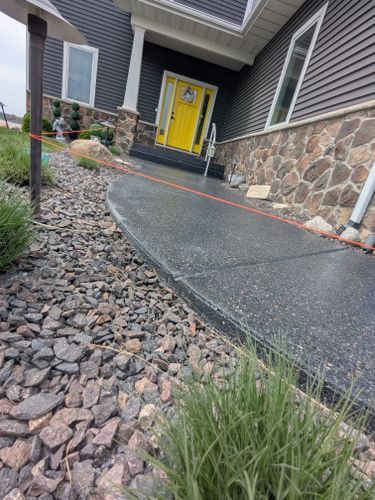Concrete Sealing for Custom Concrete Enterprises in Springfield, IL