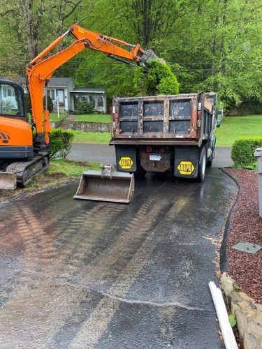 All Photos for Davis Services LLC in Bethany, CT