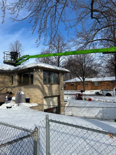 Ice Dam and Roof Top Snow Removal for Allstate Tree Service and Crane in Minneapolis, MN