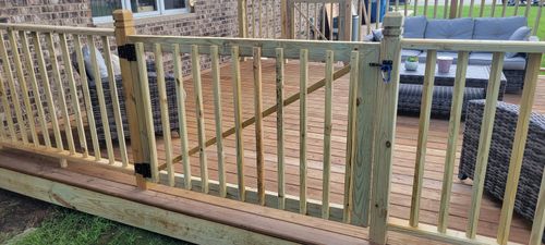 Deck Construction for Friedrich Fence in Sterling, IL