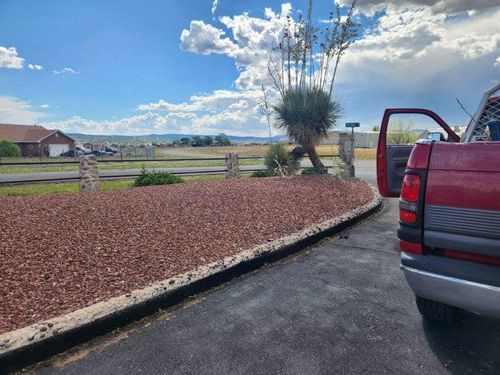 Landscaping for Sidkidz Home Services LLC in Edgewood, NM