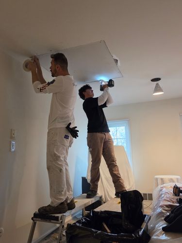  for Rolling Magic Paints in Washington Township, MI