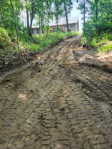 Excavation for BDS Trucking & Excavating in Litchfield, IL
