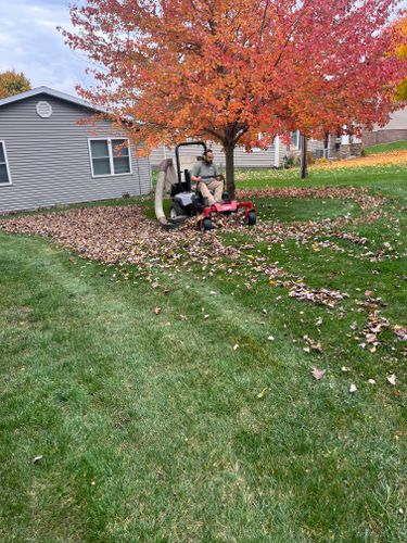 Fall Clean Up for T.N.T Lawn Care, LLC in Wolcottville, IN