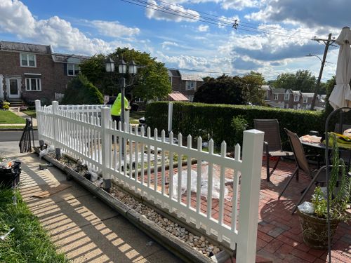 Fencing for NJ Facilities Maintenance Services LLC in Philadelphia, PA