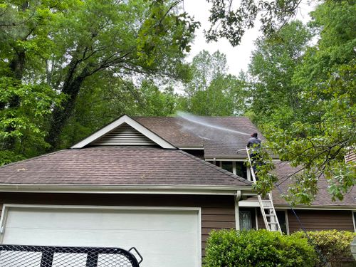 Roof Cleaning for  Virginia Service Company in Chesterfield, VA