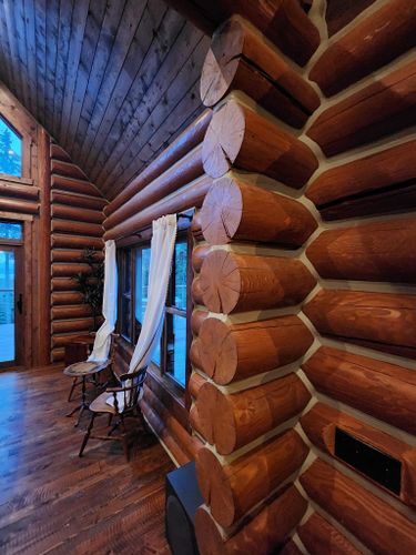 Staining for Shay’s Chinking in Hamilton, MT