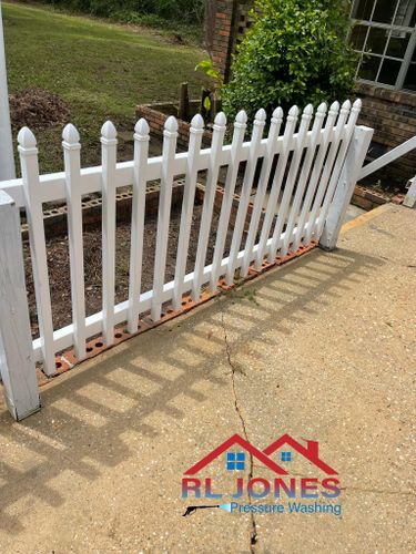 Fence Cleaning for RL Jones Pressure Washing  in    Monroeville, AL