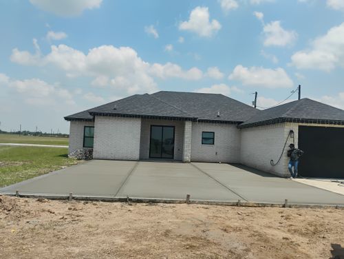 Concrete for Superior Painting and Metal Solutions in McAllen, TX