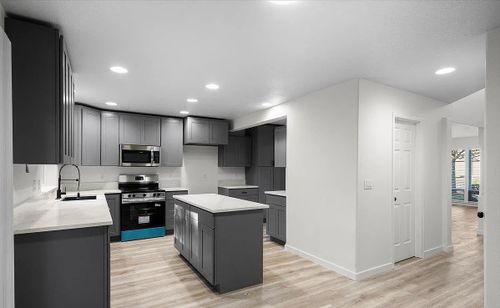 Interior Painting for AMC Contractors LLC in Salem, OR