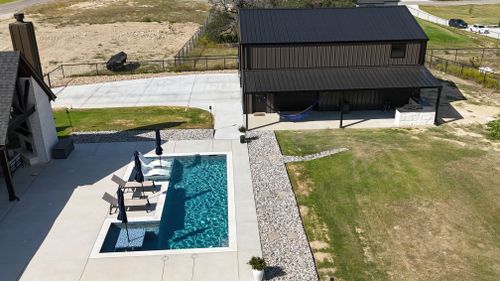 Custom Pool Design for Black Diamond Custom Pools LLC in Azle, TX