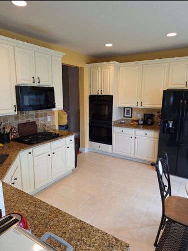 Custom Cabinet Painting for The Cabinet Painting Company in Bridgeville, DE