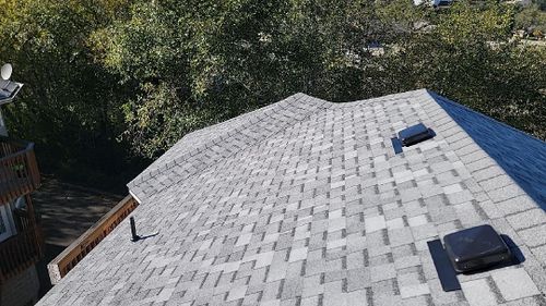 Roofing for Matthew Brooms Construction  in Coos Bay, OR