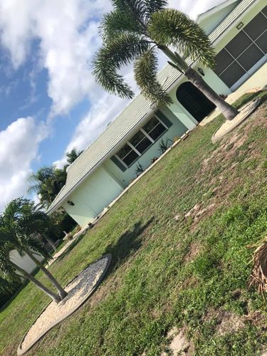 Lawn Maintenance for Rize N’ Grind  in Punta Gorda, FL