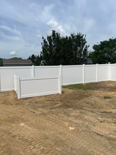 Fence Installation for TG Fencing LLC in Farmville, NC