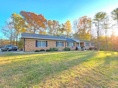  for Dotson Seamless Guttering LLC in Mars Hill, NC