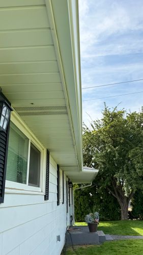 Gutter Guard Installation for Eaglewood Gutter's in Mead, WA