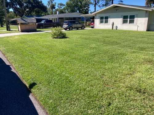 All Photos for Impressive Lawns 321 LLC in Titusville, FL