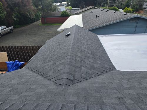 Roofing for Matthew Brooms Construction  in Coos Bay, OR