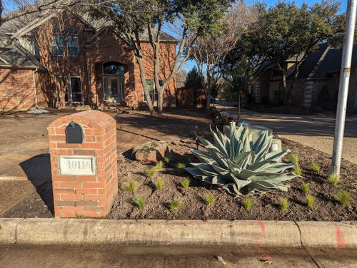 Landscape Design for Mira Vista Landscaping in Everman, TX