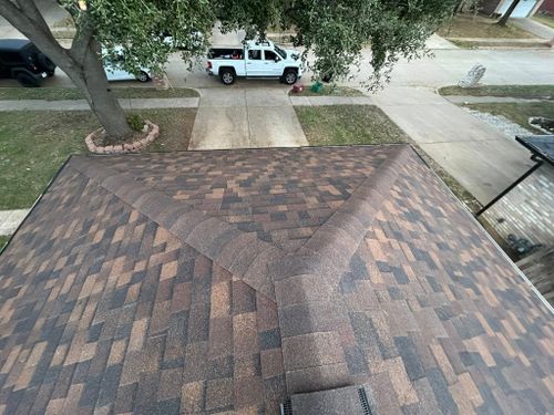 Roofing Installation for Royalty Contracting Roofing in Saginaw, TX