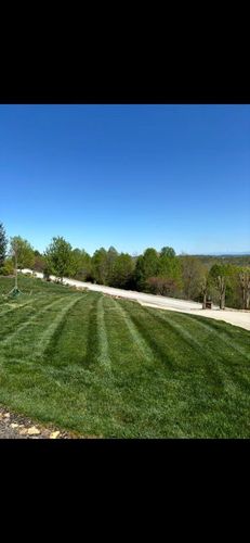  for East Premier Lawn Care in Kingston, TN