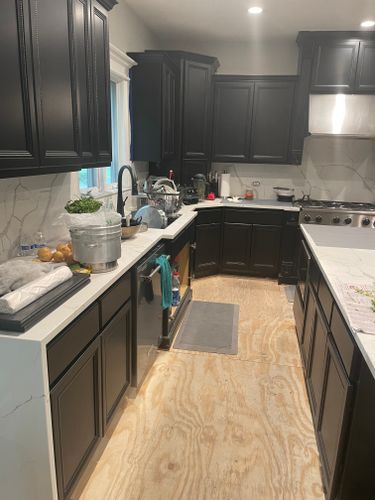 Kitchen and Cabinet Refinishing for S.V.C Painting & DrywallCo in Glen Ellyn, Illinois