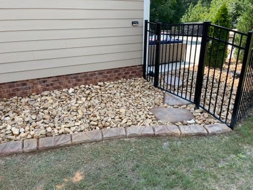 Mulch/ Rock Installation (Add on) for Streamline Borders, LLC in Indian trail, NC