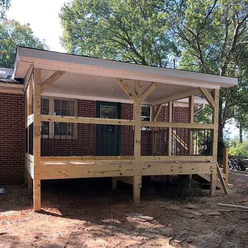 Porches and decks for Lovvorn Builders in Bowdon, GA