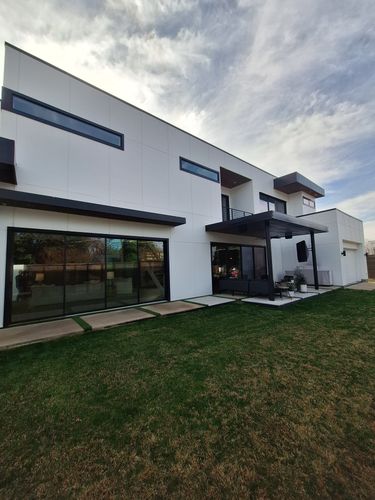 Window Cleaning for Connected Exterior Cleaning in Dallas, TX