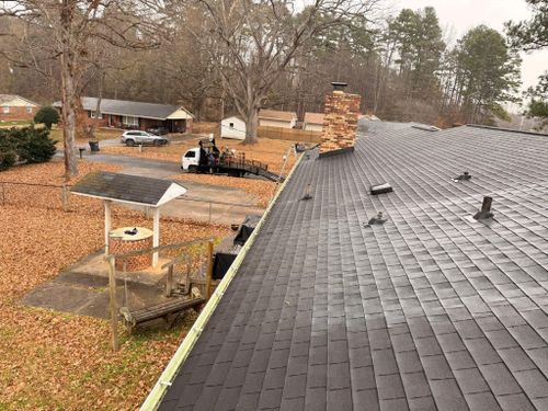 Leaf Clean Up for America's Top Pick Lawn & Landscaping in Gastonia, NC