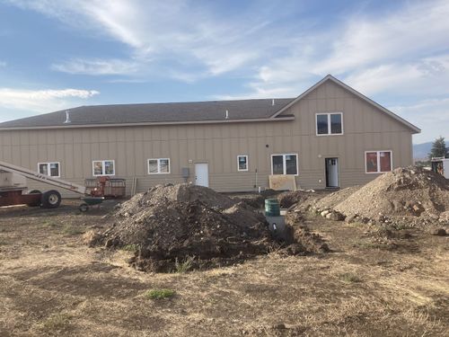 Siding for Wahl's Roofing and Construction in Clinton, MT