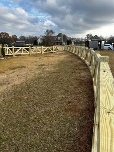 Fencing for Simmons Construction in Starkville, MS