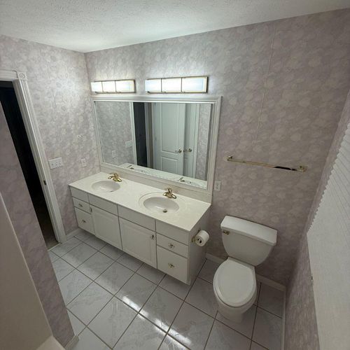 Kitchen and Cabinet Refinishing for Conley Brothers Painting in Mishawaka, IN