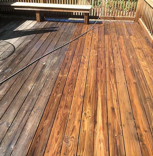 Decking & Fencing Cleaning for RB Pressure Washing in Macon, GA