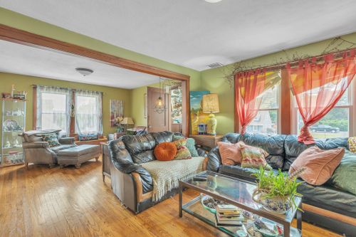 For Sale: 16 Reservoir, Vernon, CT 060066 for Nelson Foss - Realtor in South Windsor, CT