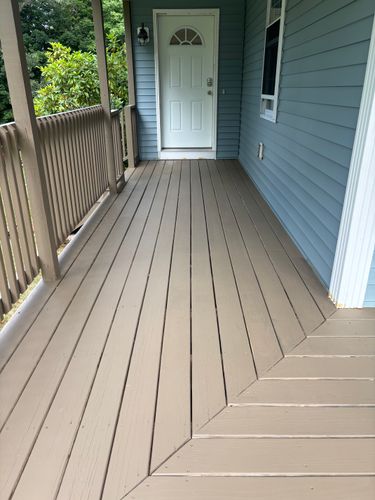 Deck Staining and Refinishing for Unlimited Softwash in Bellingham, MA