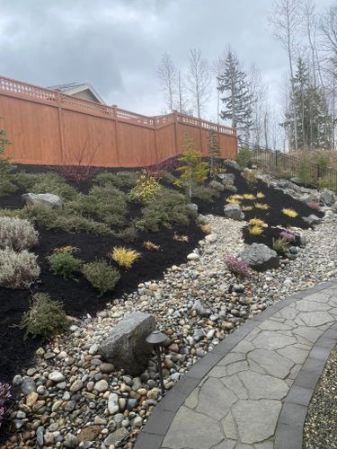 Mulch Installation for Juan Esteban Landscape service LLC  in Bonney Lake, WA