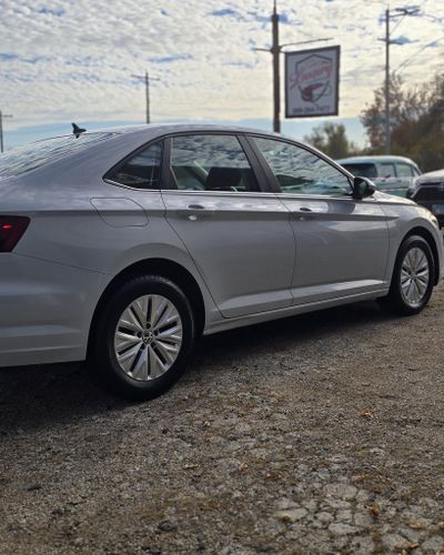 Full Detail Service for Luxury Auto Detail in Peoria, IL