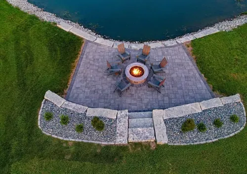 Limestone Rock Walls for Viking Dirtworks and Landscaping in Gallatin, MO