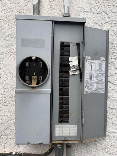 Commercial Electrical Services for Haran Electric & Solar in Red Bluff, CA