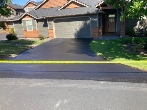 Sealcoat Installation for Pacific Sealcoating in Black Butte Ranch, OR