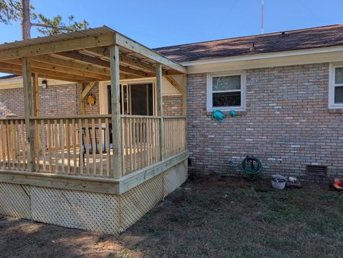 Decks & Porches for 4 In The Fire Fencing LLC in Darlington, SC