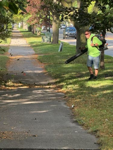  for Daugherty's Tough Lawn Care in Essexville, MI