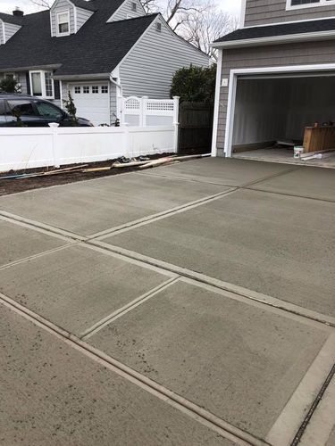 Concrete Slab Construction for Azores Concrete L.T.D. in Port Jefferson Station, NY