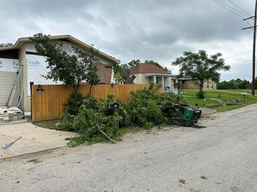 Mowing for Allen Lawn Care in Taylor, Texas