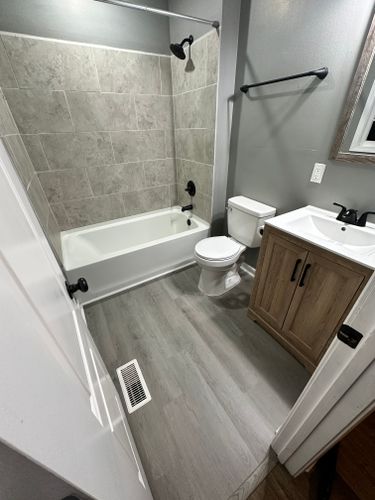 Flooring for LEE’S Handyman Services and More in Sanford, NC