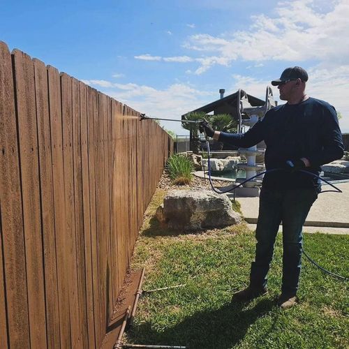 Fence Staining for Ansley Staining and Exterior Works in New Braunfels, TX