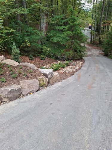 Hardscaping (Flagstones,Retaining Walls) for Rescue Grading & Landscaping in Marietta, SC